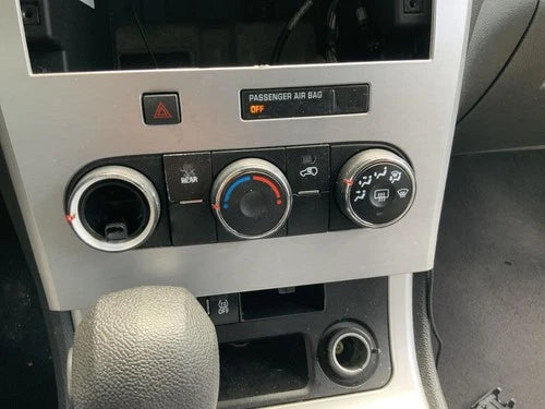 Climate Control Heat/ACTemperature Control Front Manual Opt C67 07-12 A – HVAC Replacement Part