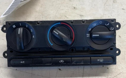 Ford F-150 Climate A/C Temperature Heater Control Manual heated (2005–2008) – Genuine OEM
