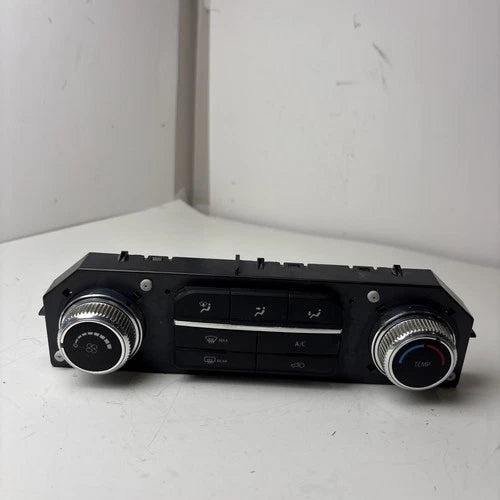 GMC Sierra Automatic Temperature Controller (2020) – Genuine OEM