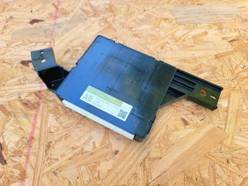 Toyota Sienna A/C Amplifier Temperature Control Module 88650-08100 (2011–2013) – Genuine OEM