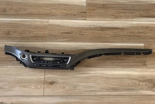 Honda Pilot Climate Control w/Ignition & Trim (2016) – Genuine OEM