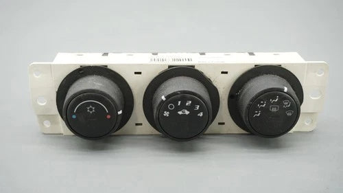 Pontiac Solstice HVAC Climate Controls 15286623 (2006–2010) – HVAC Replacement Part