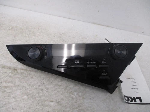 Toyota Camry Heater Climate Control Unit 55900-06510 (2018–2024) – Genuine OEM