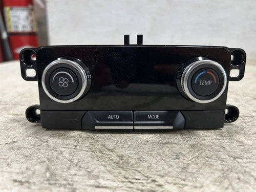 Buick ENCLAVE Rear Automatic Temperature Controller (2025) – Genuine OEM