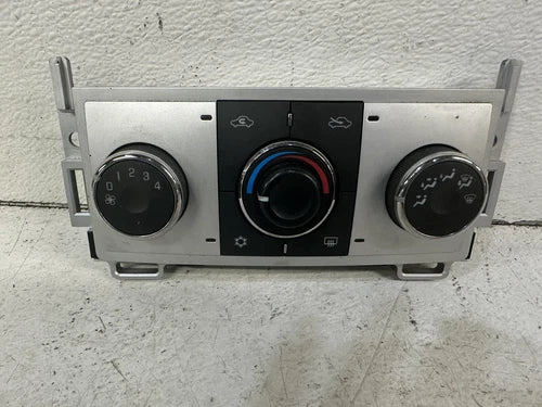 Chevrolet Malibu climate A/C HVAC heat temp panel control unit (2009–2012) – Genuine OEM