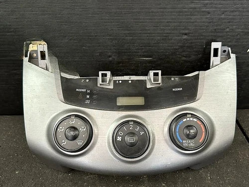 Toyota Rav4 A/C Heater Temperature Manual Climate Control Gray (2006–2012) – Genuine OEM