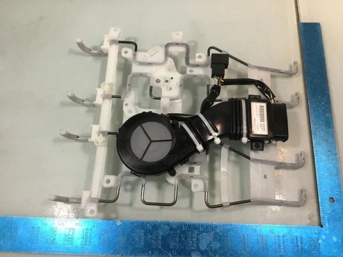 Jaguar XE Front Left Seat Temperature Controlled Fan Blower Motor (2017–2019) – Genuine OEM