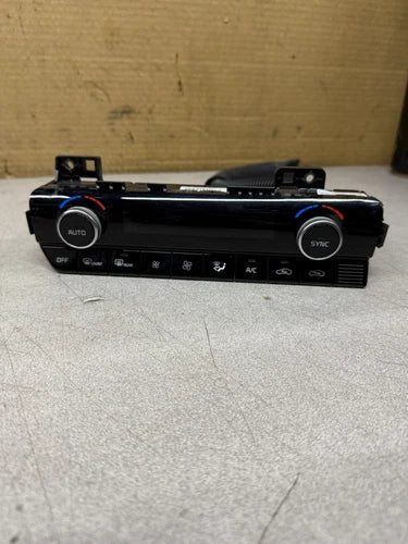 Kia K5 HVAC Control Component (2021–2023) – Genuine OEM