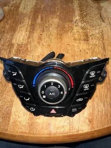 Hyundai Veloster HVAC Climate Control (2012–2017) – Genuine OEM | Ref SKU-9204