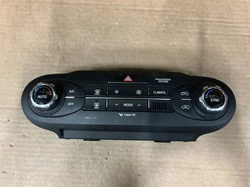 Kia SORENTO HVAC Climate Control SWITCH (2017–2018) – Genuine OEM