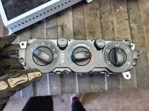 Ford Transit 150 250 350 HVAC Climate Control (2015–2019) – Genuine OEM