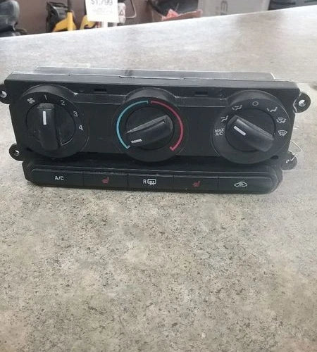 Ford Mustang HVAC Climate Control Automatic (2007–2009) – Genuine OEM