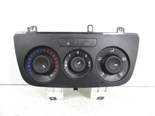 ProMaster City Manual HVAC Climate Control (2019–2022) – Genuine OEM