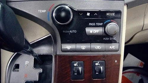 Temperature Control With Rear View Camera Fits 09-12 VENZA 1560906 – HVAC Replacement Part