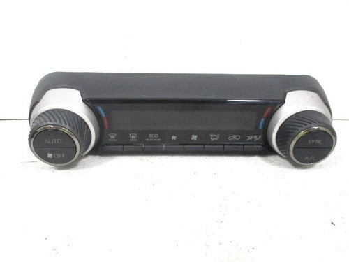 Toyota Rav4 Front Dual Auto Climate Control (2019–2022) – Genuine OEM
