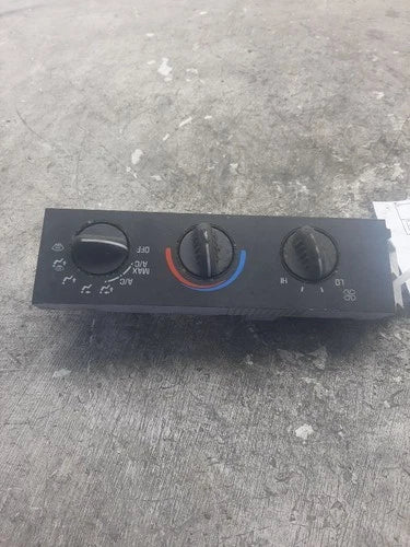 Chevy EXPRESS 1500 VAN Temperature Control (2001–2007) – Genuine OEM