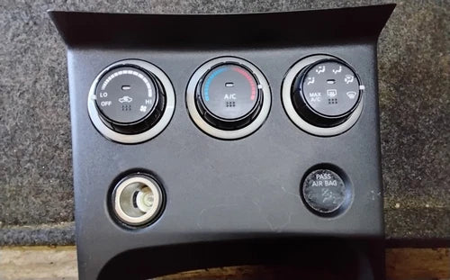 Nissan ROGUE HVAC Climate Control SWITCH (2009–2015) – Genuine OEM