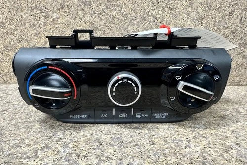 Hyundai Kona Heater A/C Climate Control (2022–2023) – Genuine OEM