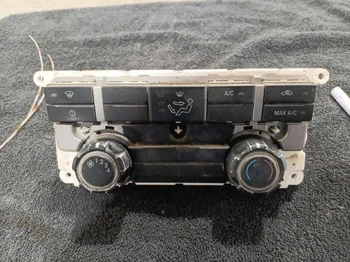 Ford F-150 HVAC Climate Control - Used (2010) – HVAC Replacement Part
