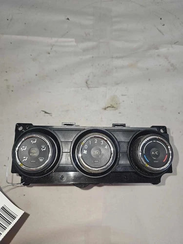 Subaru Forester Manual HVAC Climate Control (2014–2015) – Genuine OEM | Ref SKU-10713