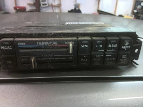 Buick LeSabre HVAC Climate Control Temperature module (2000–2005) – Genuine OEM