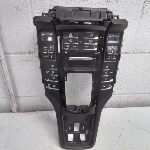 Porsche Cayenne HVAC Control Component (2011–2018) – Genuine OEM