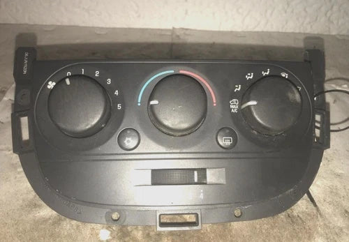 Chevy Uplander HVAC Climate Control A/C Defrost (2005–2009) – Genuine OEM
