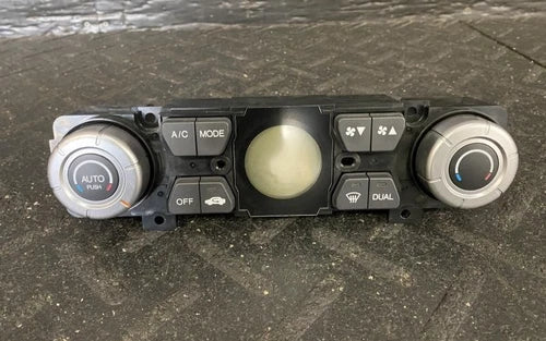 Honda RIDGELINE HVAC Climate Control. (2007–2008) – Genuine OEM