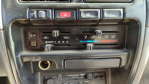 Pathfinder Temperature Control Module In Dash Heater A/C Head Unit (1994–1995) – Genuine OEM