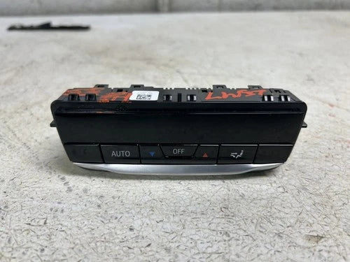 BMW M4 Rear Automatic Temperature Controller (2023) – Genuine OEM