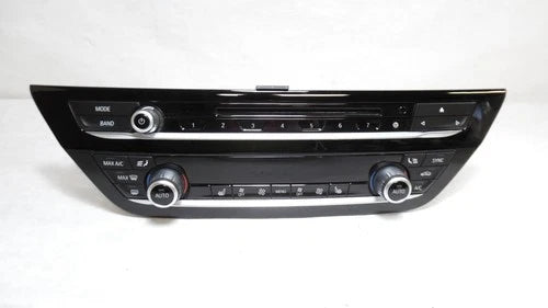 BMW530i Auto Dual Climate A/C Heater Seat Temperature Control (2017–2020) – Genuine OEM