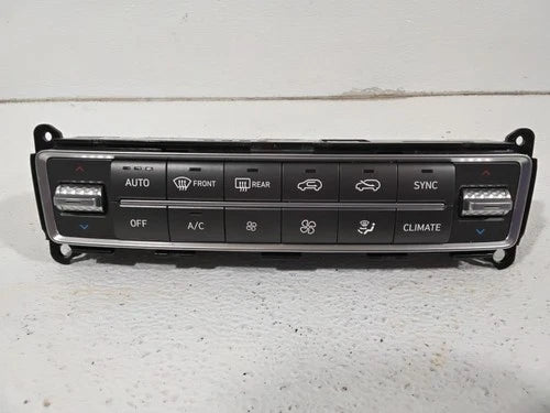 Hyundai Santa Fe HVAC Climate Control Unit (2023) – Genuine OEM