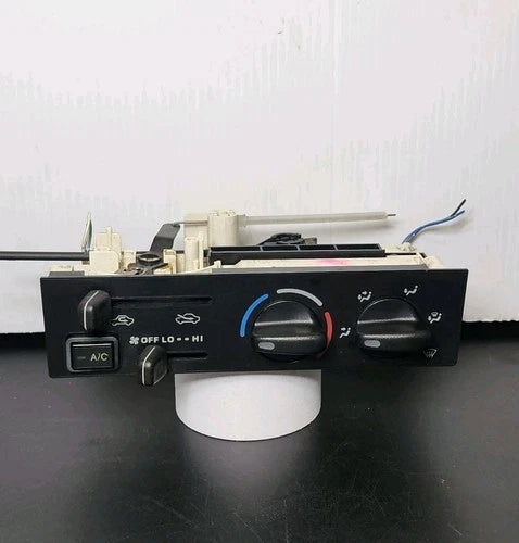 Toyota 4runner Tacoma Climate Control A/C Heater Temperature Unit (1998–2000) – Genuine OEM