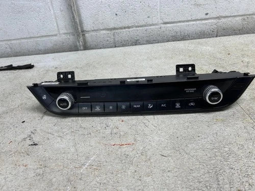 Kia TELLURIDE Dual Zone Automatic Temperature Controller (2024) – Genuine OEM