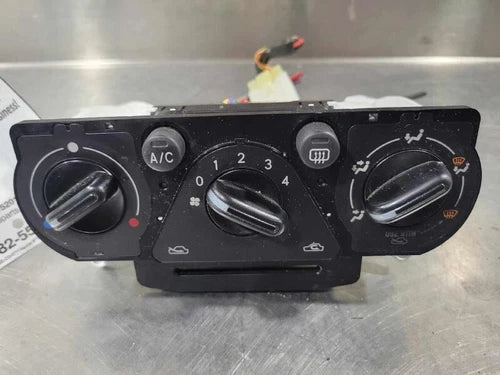 Subaru Impreza Heater A/cl Manual Temperature Control (2002–2007) – Genuine OEM