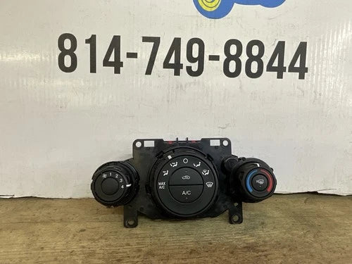 Ford FIESTA HVAC Climate Control SWITCH (2014–2016) – Genuine OEM