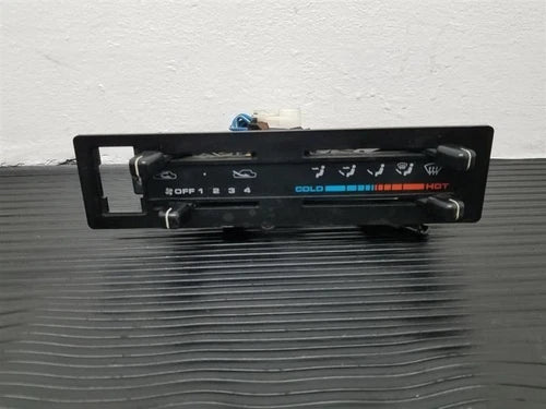 Nissan Pickup Climate Control W/ A/C (1986–1993) – Genuine OEM