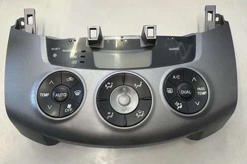 Toyota RAV4 Climate Control LIMITED (2006–2009) – Genuine OEM