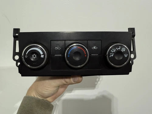 Chevy Silverado Sierra Heater A/C Temperature HVAC Control (2012–2013) – Genuine OEM