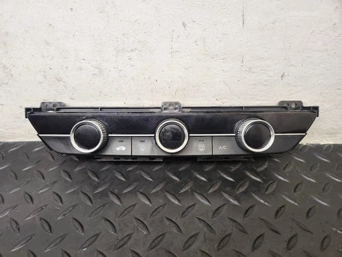 Honda Civic Automatic Climate Control Confirm (2022–2024) – Genuine OEM