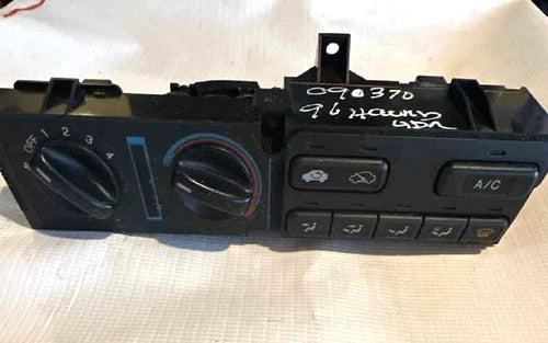 Honda Accord HVAC Climate Control (1994–1997) – Genuine OEM | Ref SKU-3200