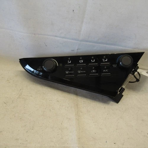 Toyota Camry HVAC Climate Control Unit (2018–2019) – Genuine OEM