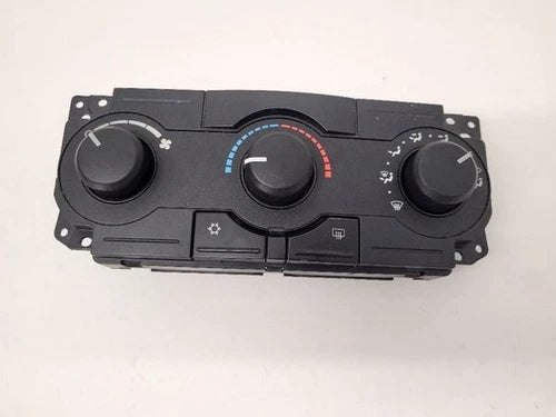 Dodge Charger Chrysler 300 Manual HVAC Climate Control (2005–2007) – Genuine OEM