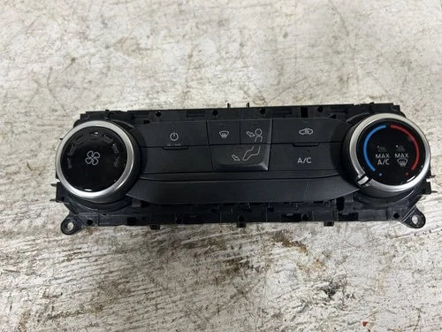 Ford TRANSIT15 Front Automatic Temperature Controller (2024) – Genuine OEM