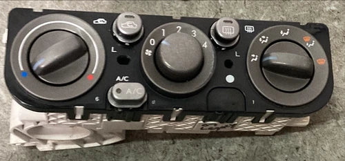 Subaru LEGACY HVAC Climate Control (2005–2009) – Genuine OEM