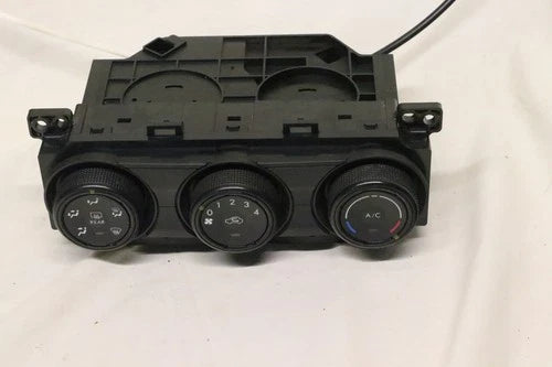 Subaru Impreza Manual HVAC Climate Control (2014) – Genuine OEM
