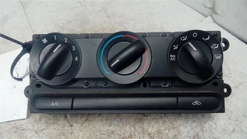 Ford F-150 A/C Heater Manual Climate Control Non Heated (2005–2008) – Genuine OEM
