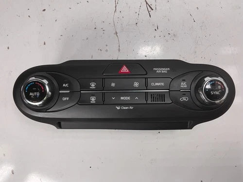 Kia Sorento Dual HVAC Climate Control Unit (2016) – Genuine OEM