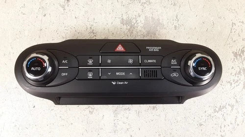 Kia Sorento Auto Temperature Climate A/C Heater Control (2017–2018) – Genuine OEM