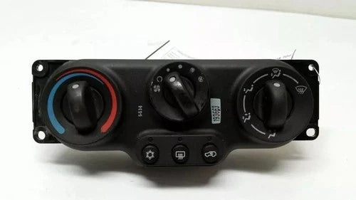 Chevrolet Equinox HVAC Climate Control Assembly (2005) – Genuine OEM | Ref SKU-5129